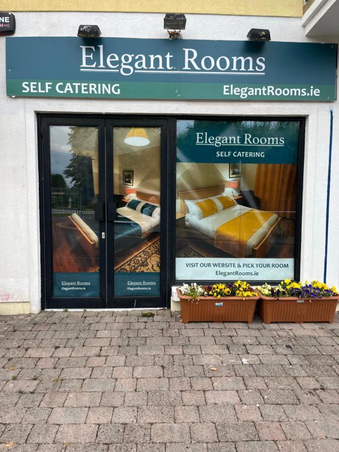 Elegant Rooms And Suites In Knock Knock  Esterno foto
